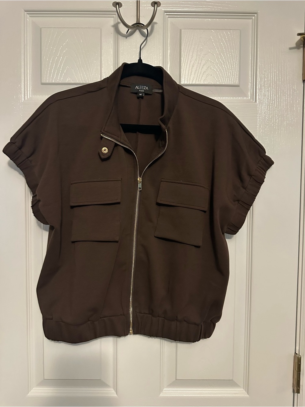 NWOT Aleeza Paris Brown Short-Sleeve Utility Zip Jacket